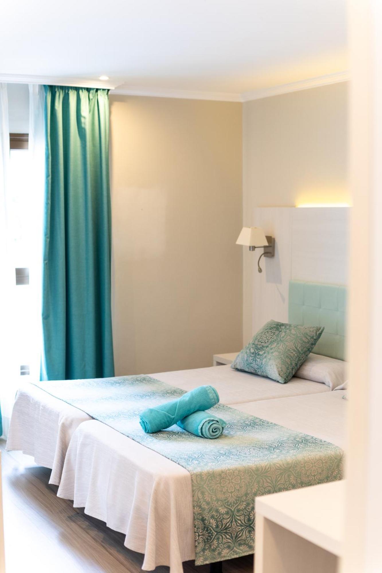 Ona Palmira Paguera Hotel Peguera Ngoại thất bức ảnh
